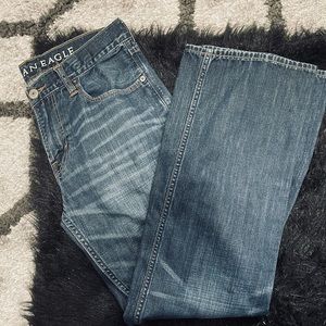 Men’s American Eagle boot cut jeans 32/32